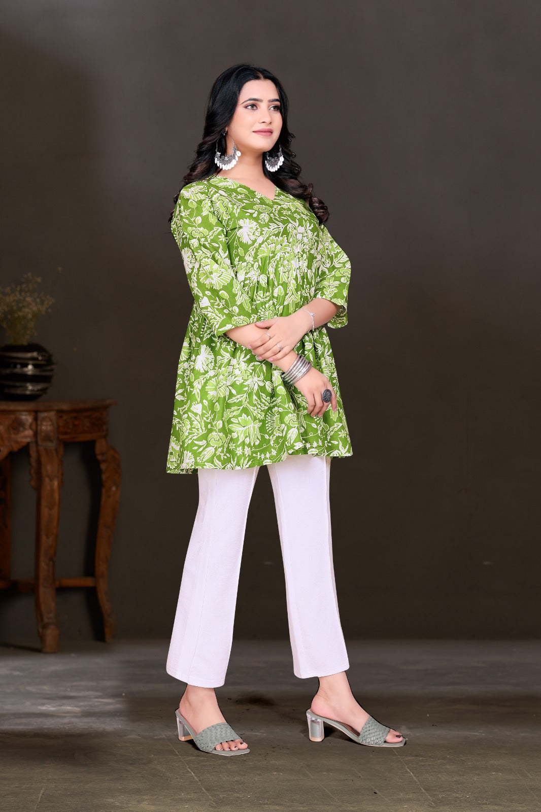 Pure Cotton Relaxed Fit Block Printed Tunic Top With V-Nack&