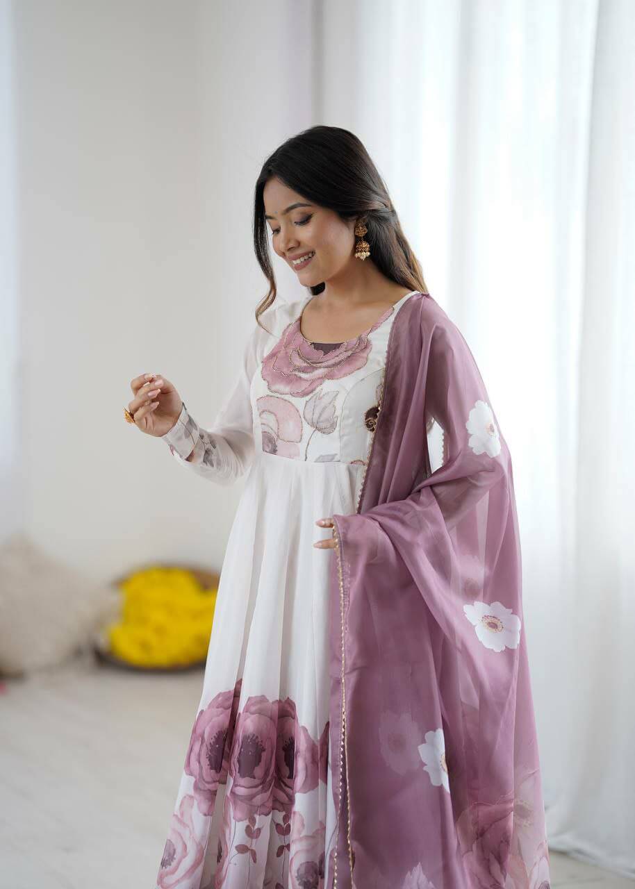 Beautiful Anarkali Suit for women
