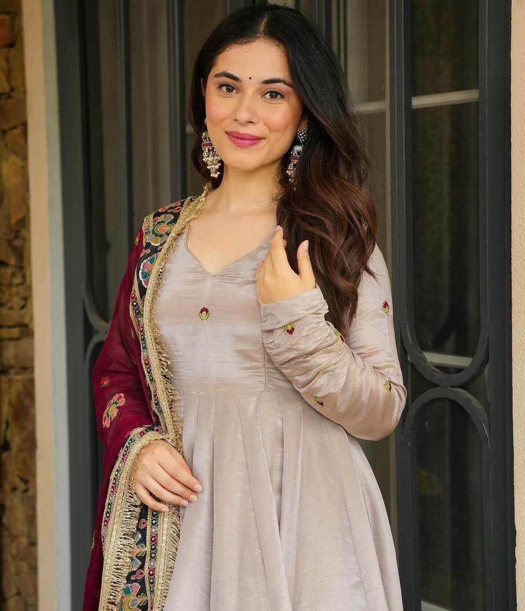 Fully stitched gown set for women