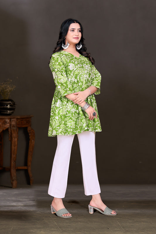 Pure Cotton Relaxed Fit Block Printed Tunic Top With V-Nack&