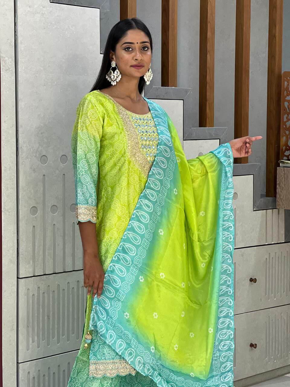 Vibrant Green with beautiful print Kurti Set for Women