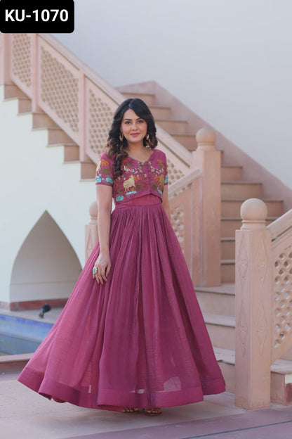 Premium Designer Readymade Koti-Gown