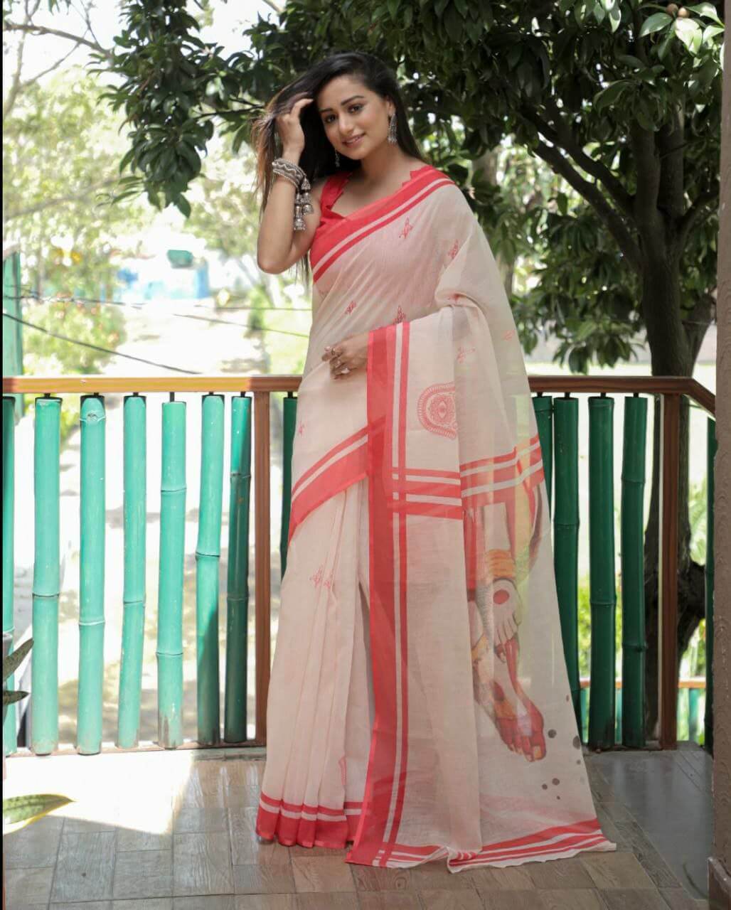 RED COLOR SAREE FOR WOMEN