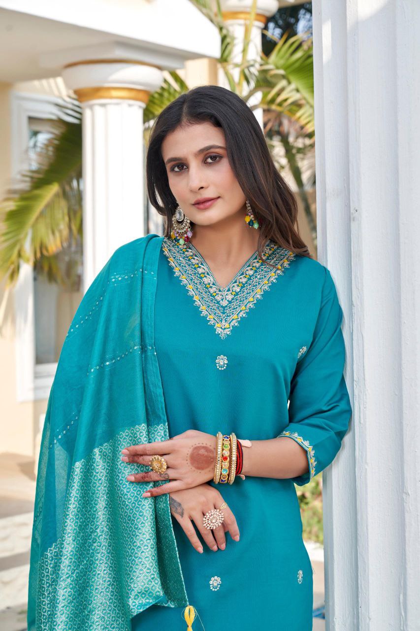 Trendy Kurti Set Roman Silk