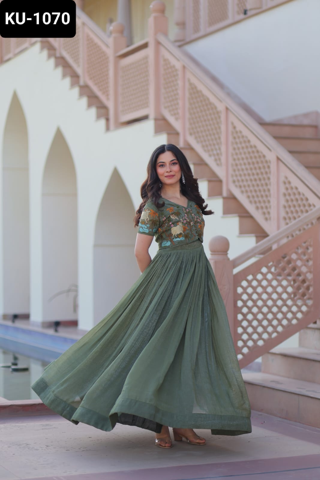 Premium Designer Readymade Koti-Gown
