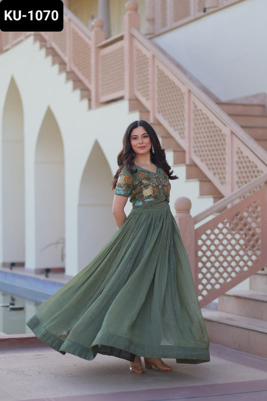 Premium Designer Readymade Koti-Gown
