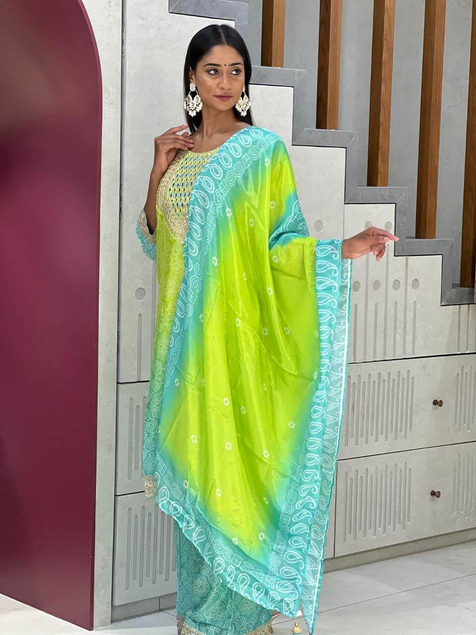 Vibrant Green with beautiful print Kurti Set for Women