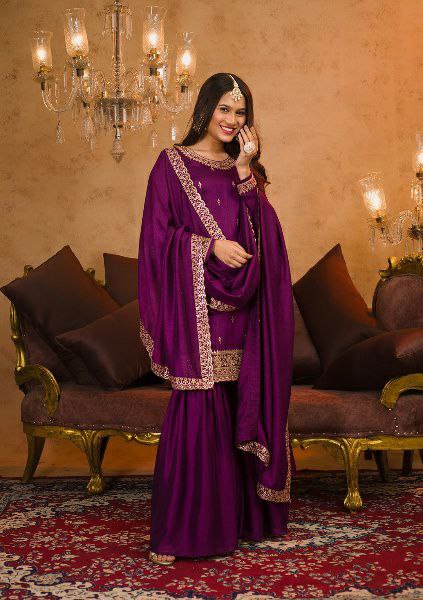 Trendy Kurti Set For Women