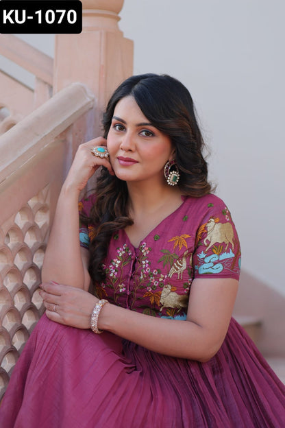 Premium Designer Readymade Koti-Gown