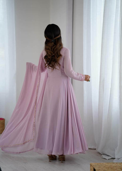 Gown set for women