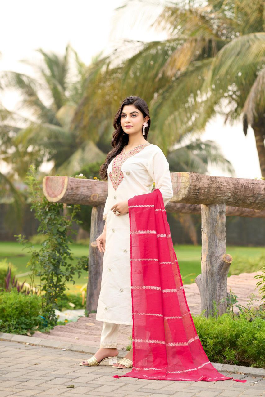 New Designers Kurti Pent Dupatta Set